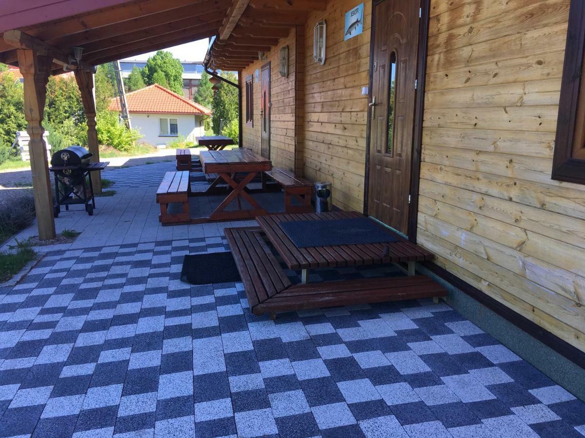 Teczowe Lowisko Hotel Wolka Orlowska Esterno foto