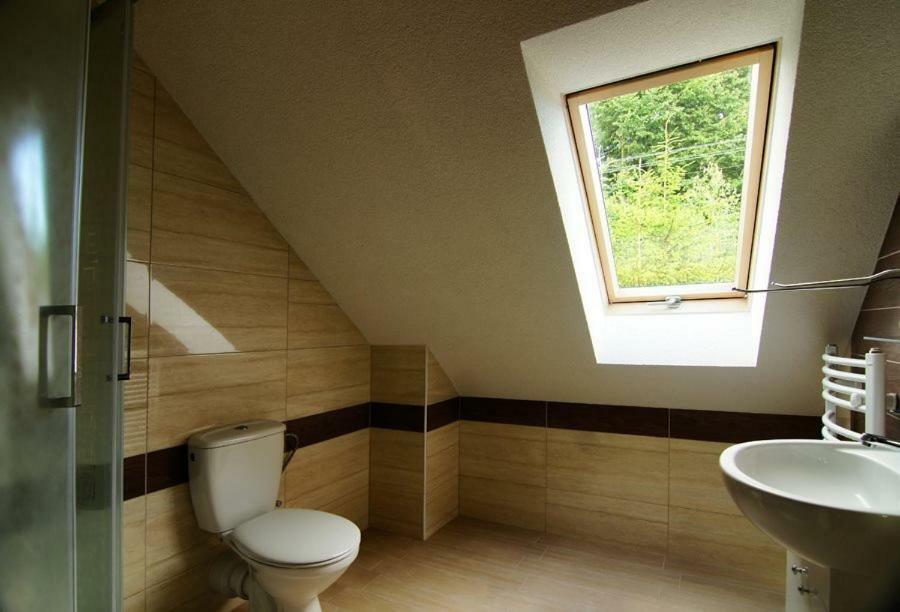 Teczowe Lowisko Hotel Wolka Orlowska Esterno foto
